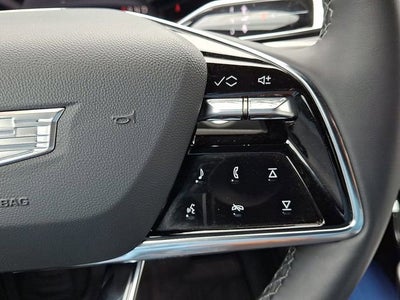 2025 Cadillac LYRIQ Luxury 1