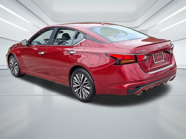 2023 Nissan Altima SV FWD